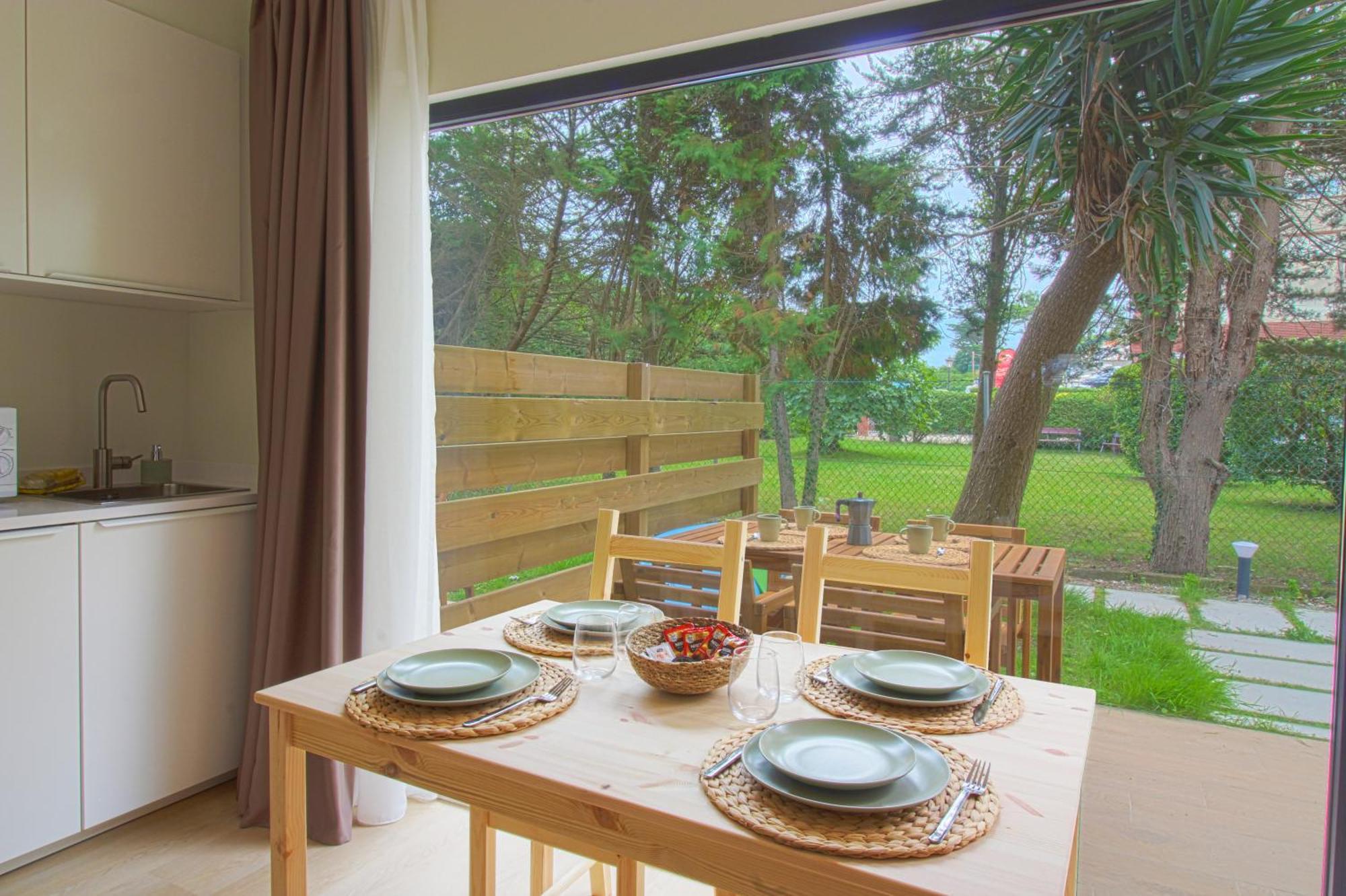 Apartamentos Costa Meron San Vicente De La Barquera Eksteriør billede