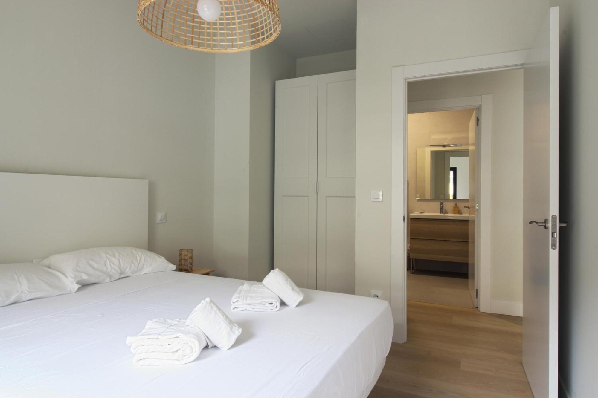 Apartamentos Costa Meron San Vicente De La Barquera Eksteriør billede