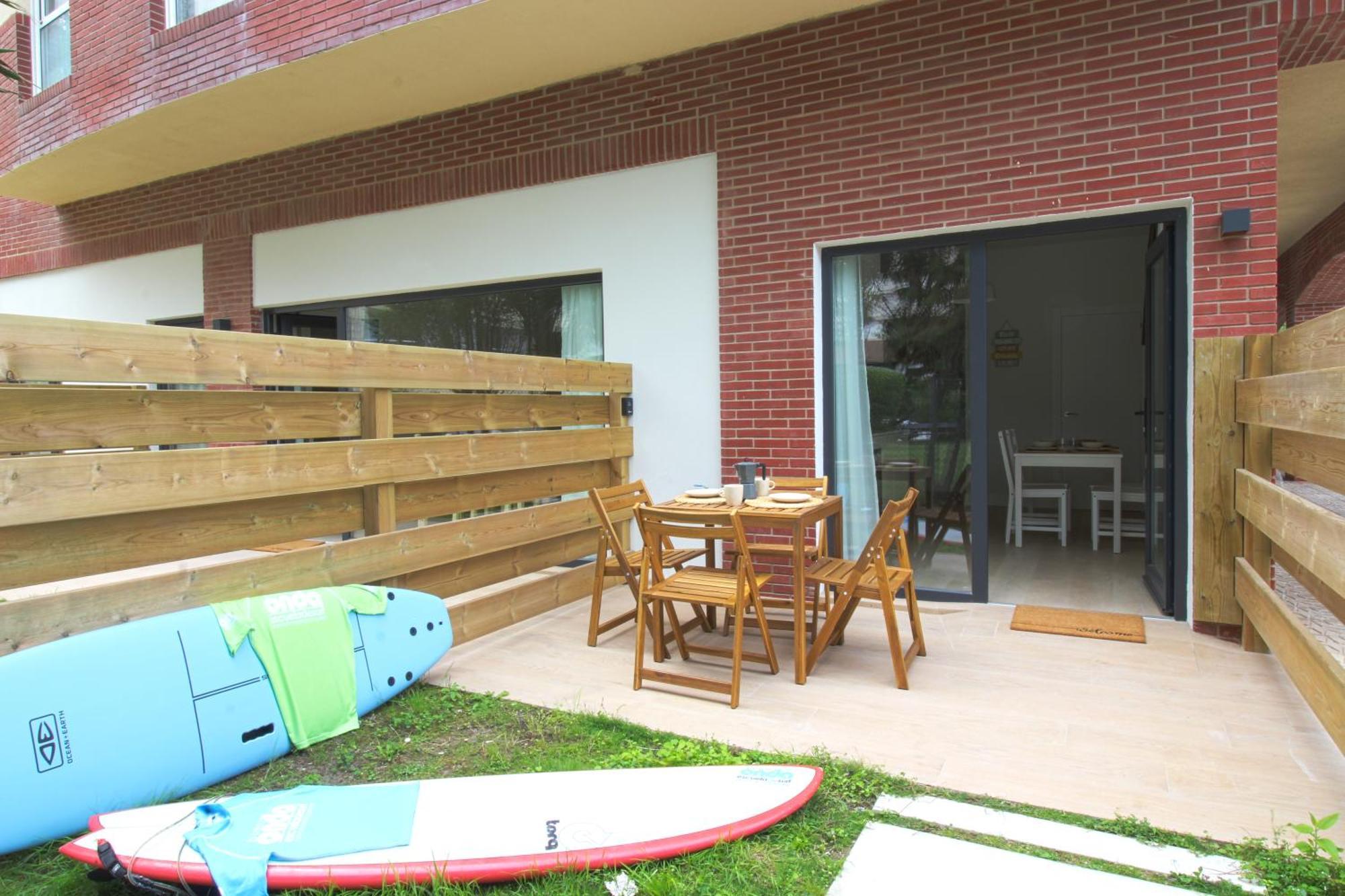 Apartamentos Costa Meron San Vicente De La Barquera Eksteriør billede
